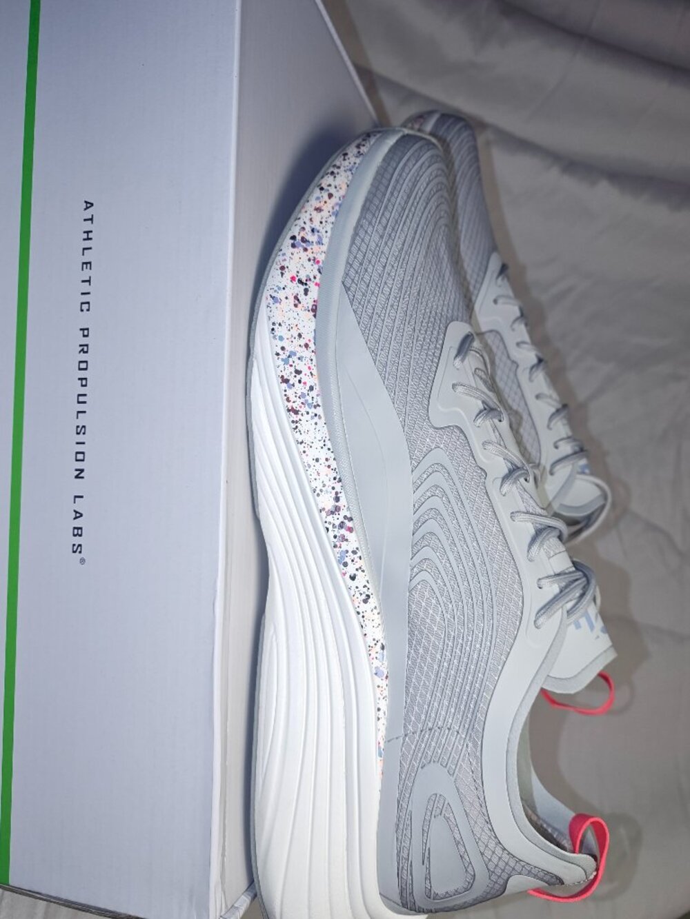 Athletic Propulsion Labs Streamline Size 12M Plaster/Magenta/Speckle Cool Color!